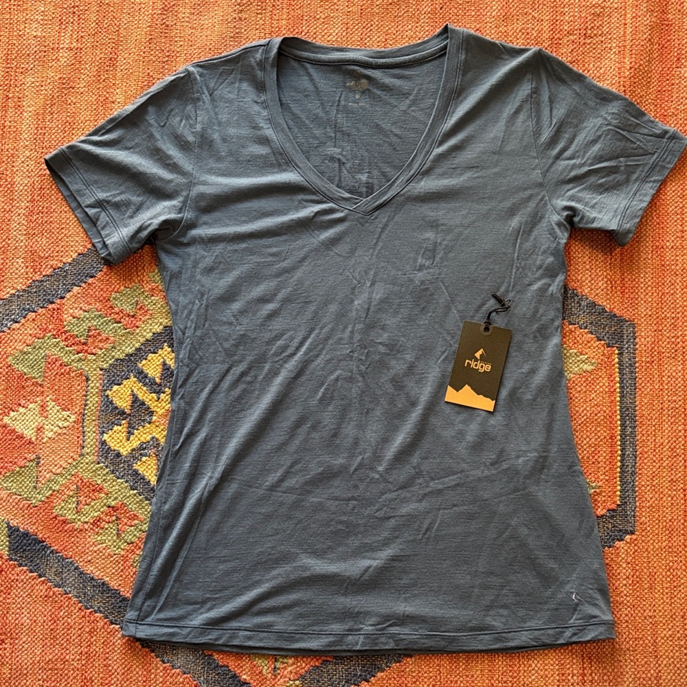 Ridge Merino Wander V-neck Tee